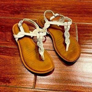 Faded Glory size 8 white sandals used